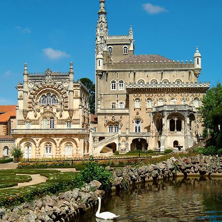 Palace Hotel Do Bussaco Luso  Exterior photo The Palace of the Dukes of Braganza
