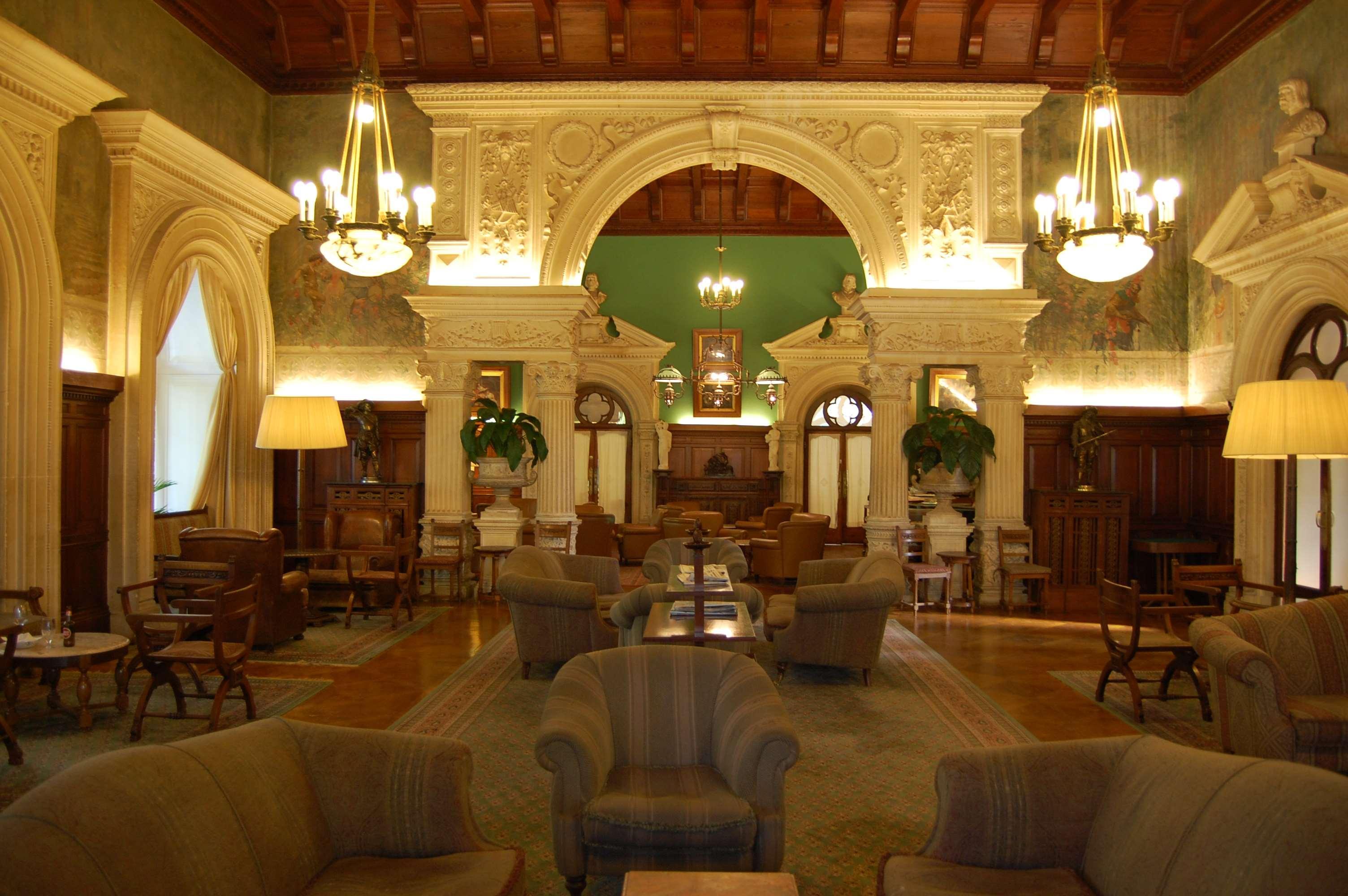 Palace Hotel Do Bussaco Luso  Exterior photo The lobby of the hotel