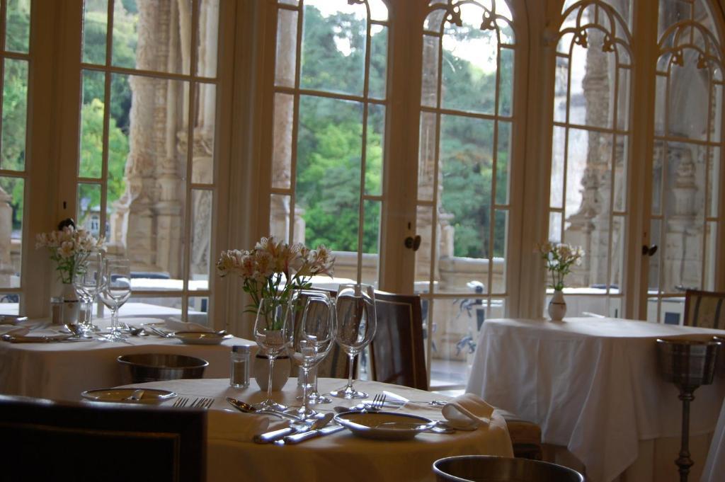Palace Hotel Do Bussaco Luso  Exterior photo The restaurant at The Pig