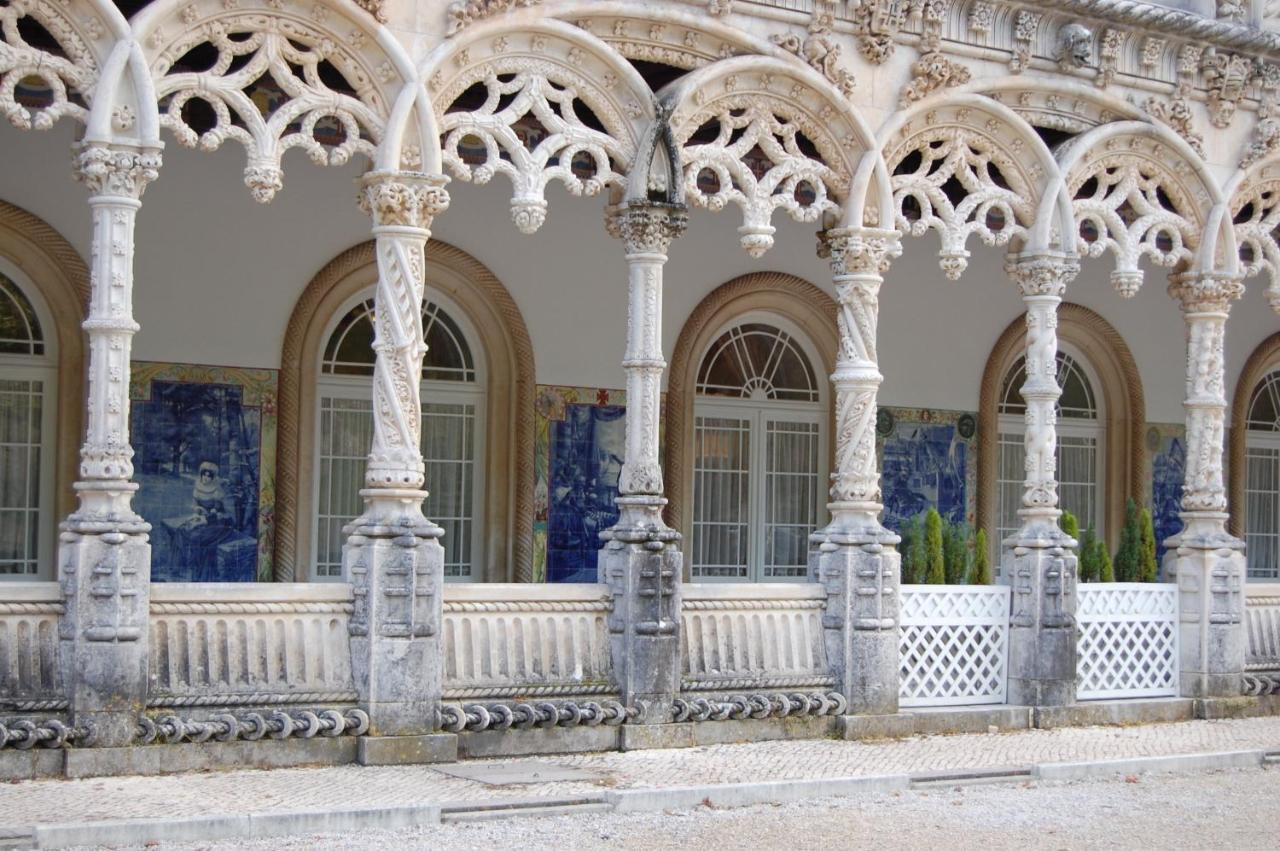 Palace Hotel Do Bussaco Luso  Exterior photo The arcade of the main building